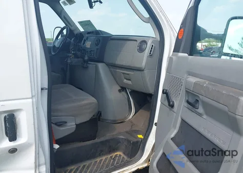 2010 Ford E-150 Commercial/Recreational from USA, damaged, VIN 1FTNE1EW8ADA91748